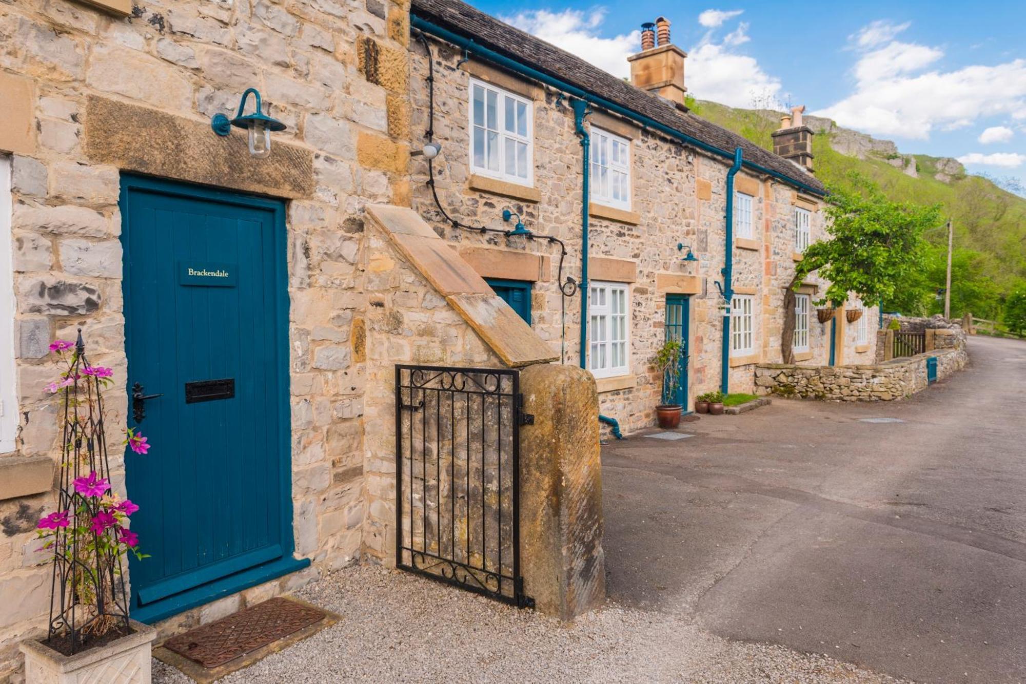 Brackendale Cottage Upperdale Peak District Cressbrook Exterior photo